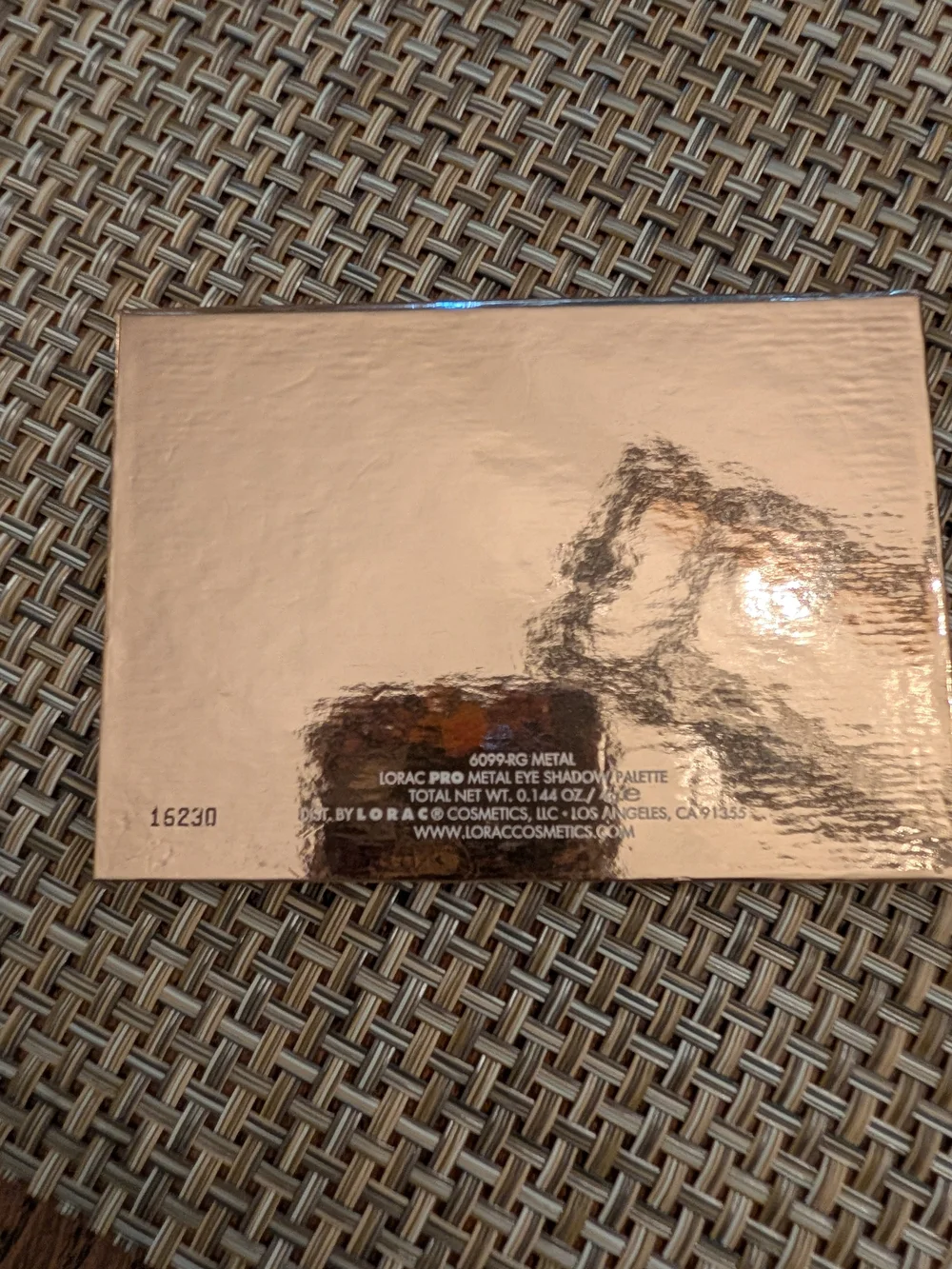 LORAC metal eyeshadow